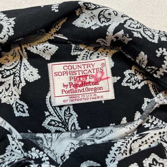 Pendleton Black and White Button Down Blouse with Vintage Pattern - Picture 2 of 6